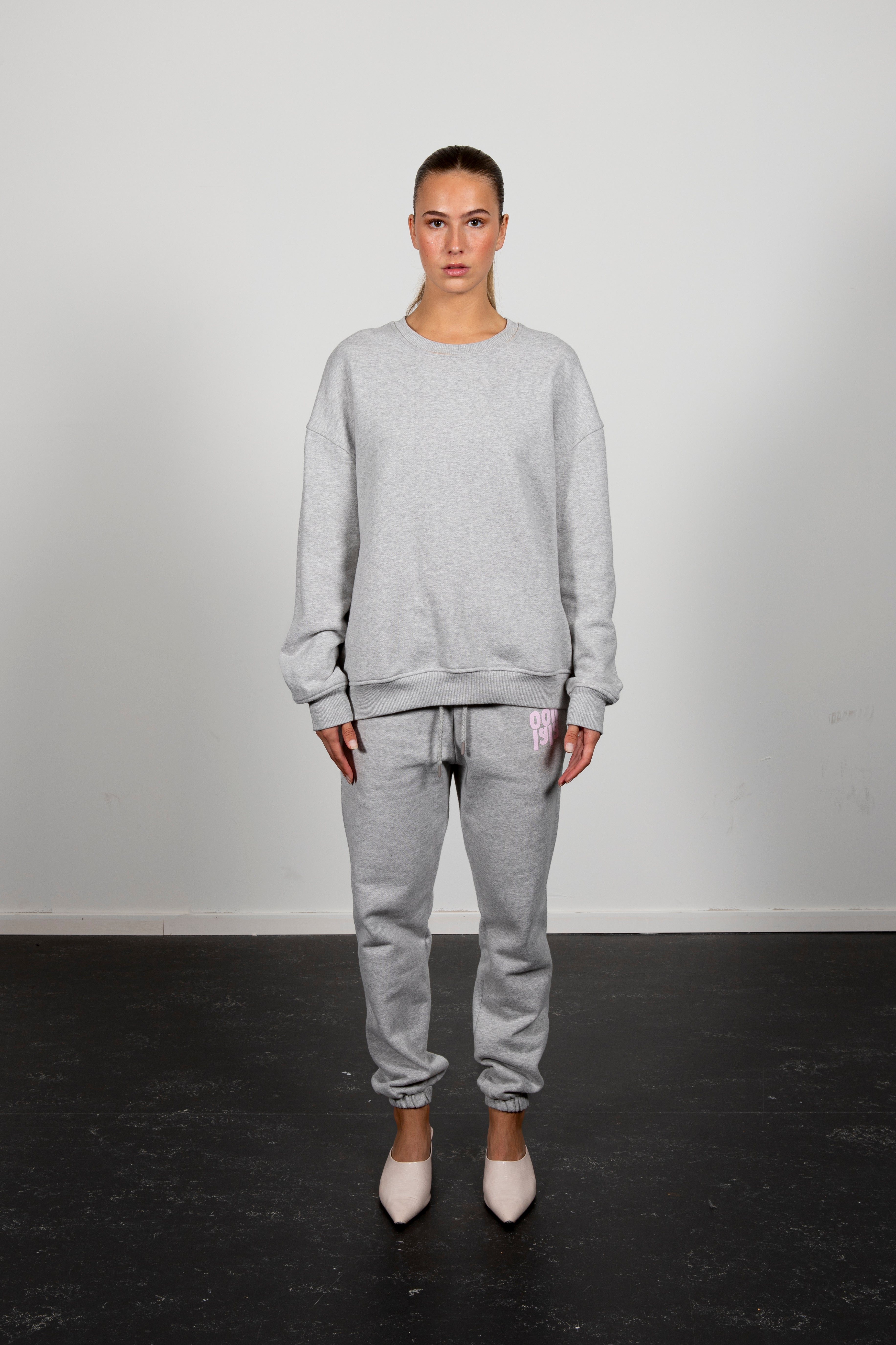 Iris silent disco sweatshirt grey marl