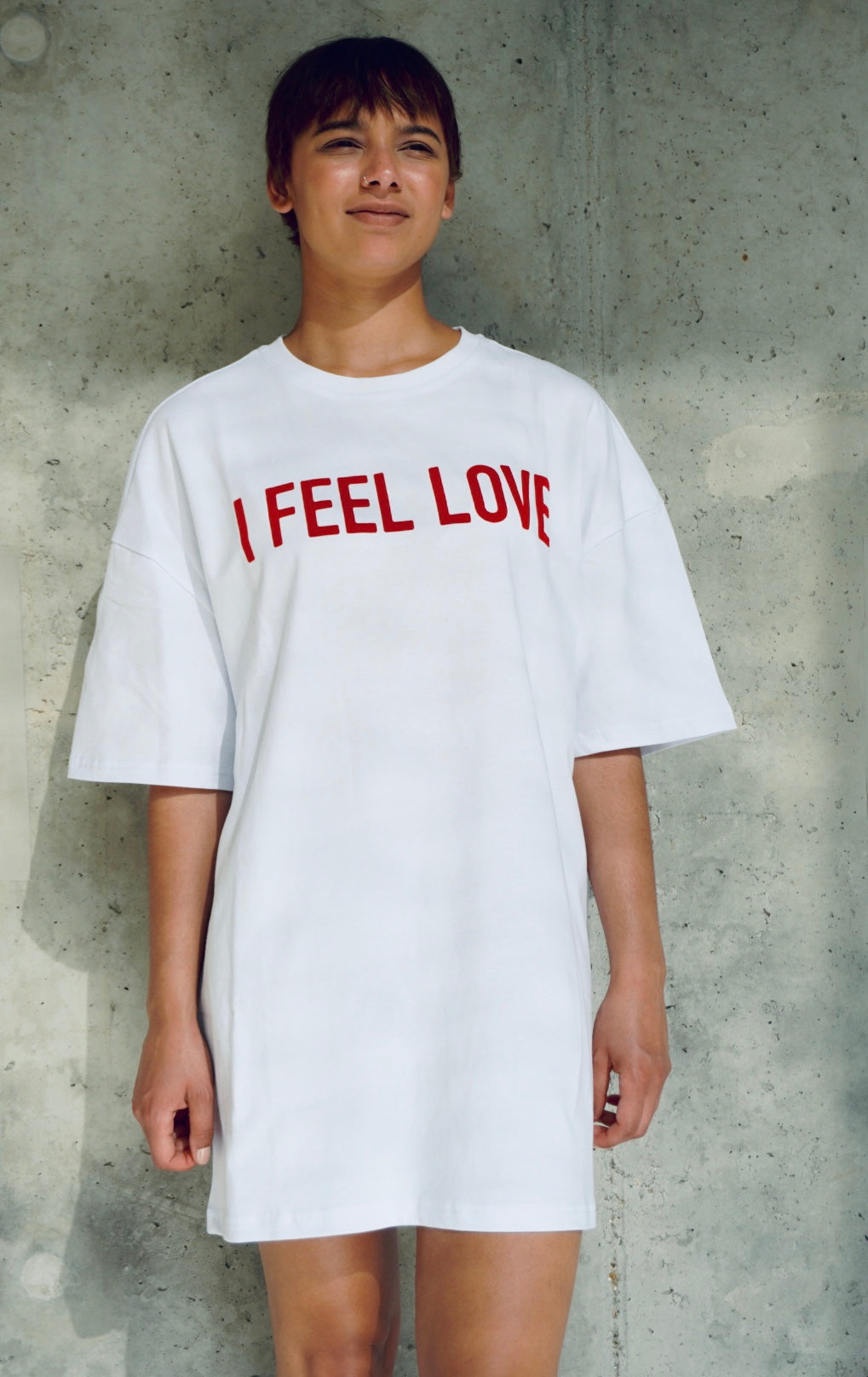 Sara I Feel Love Oversized T-Shirt