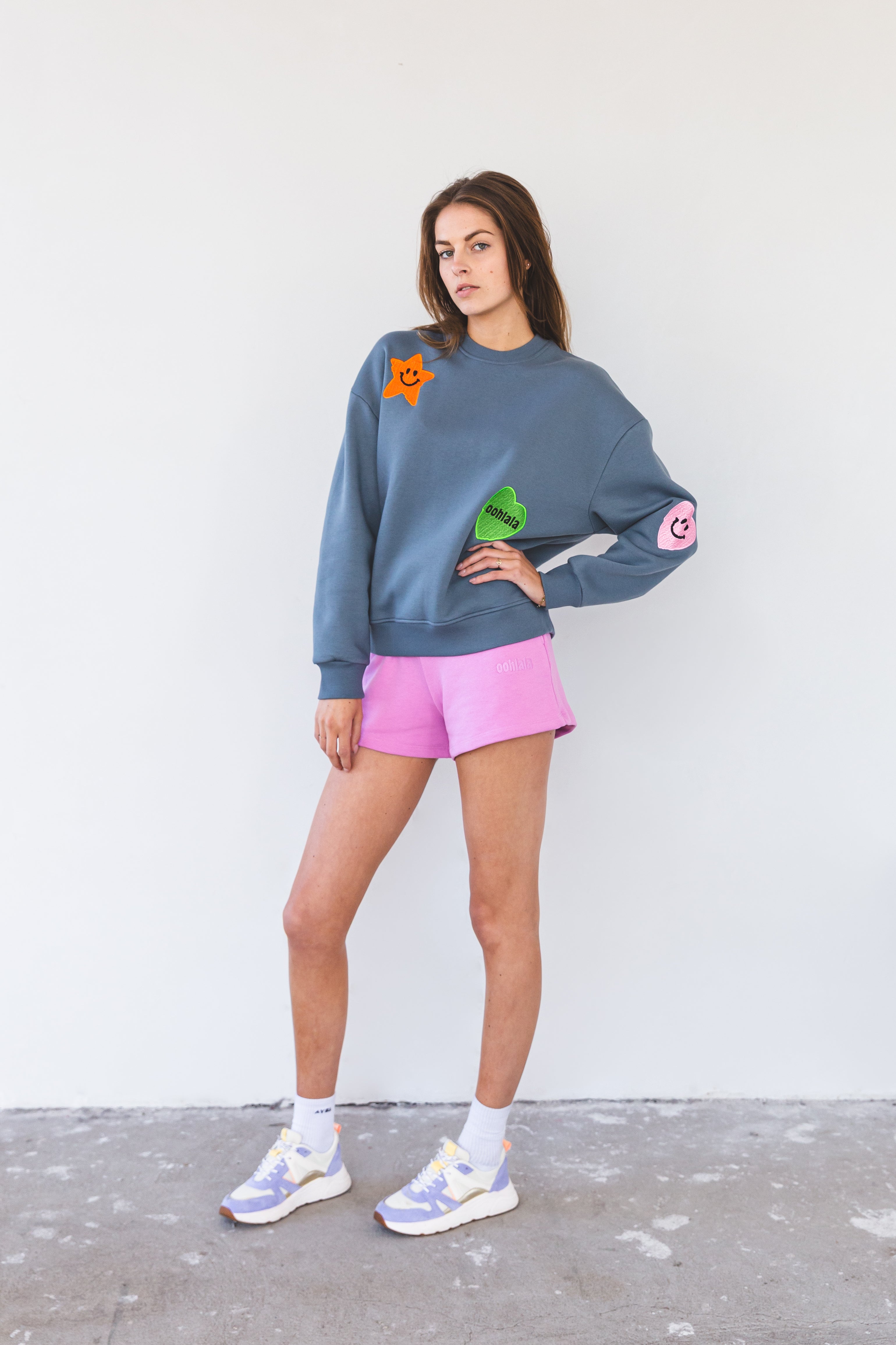 IRIS Smiley sweatshirt Basalt