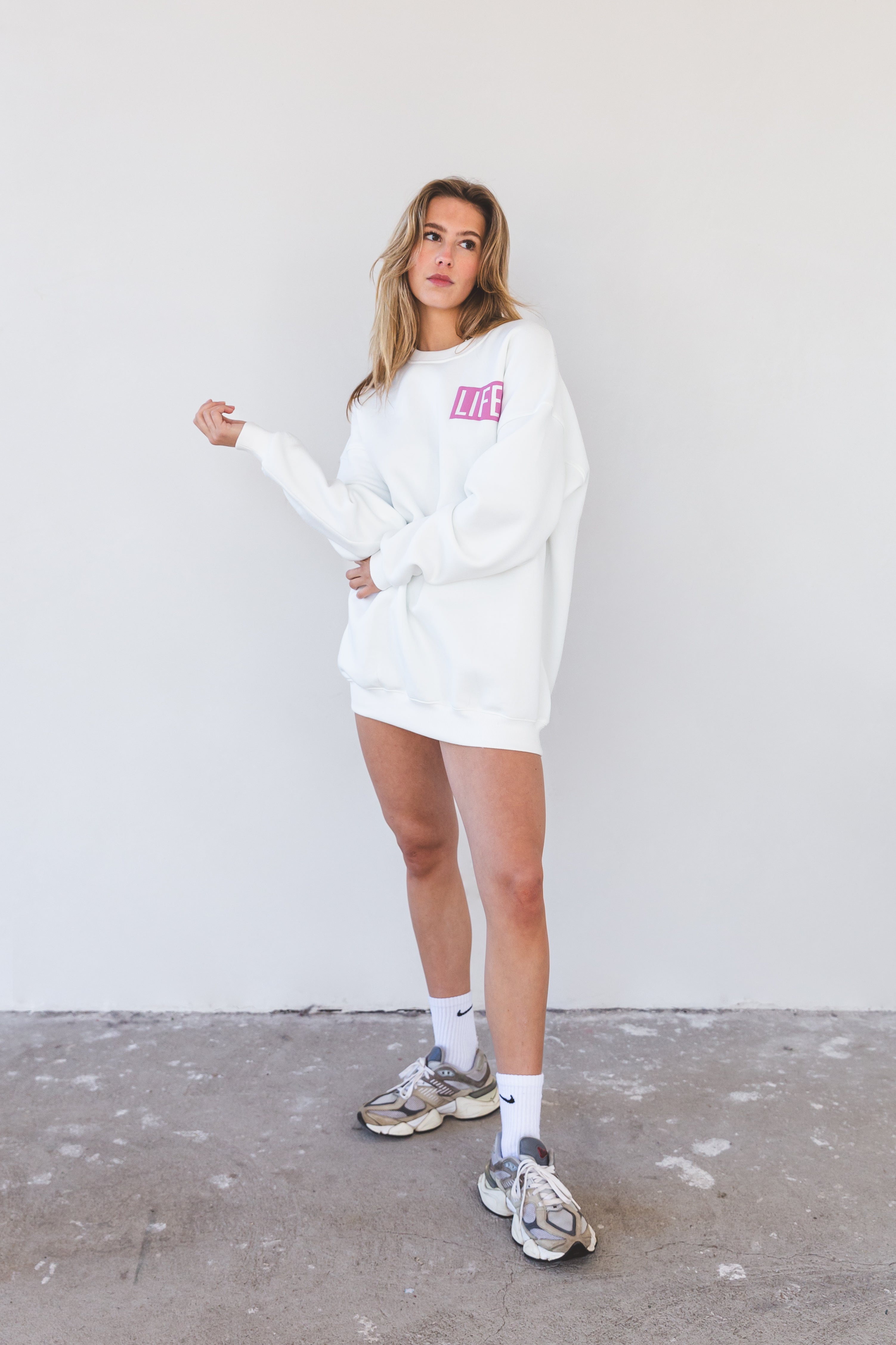 Dawn life sweatshirt off white