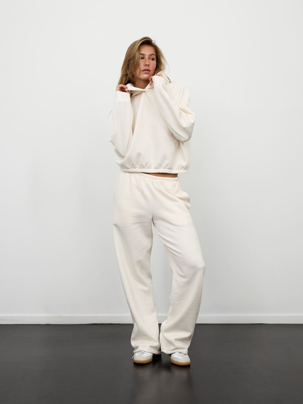 OOHLALA amsterdam Eden Joggers Joggers OFF-WHITE