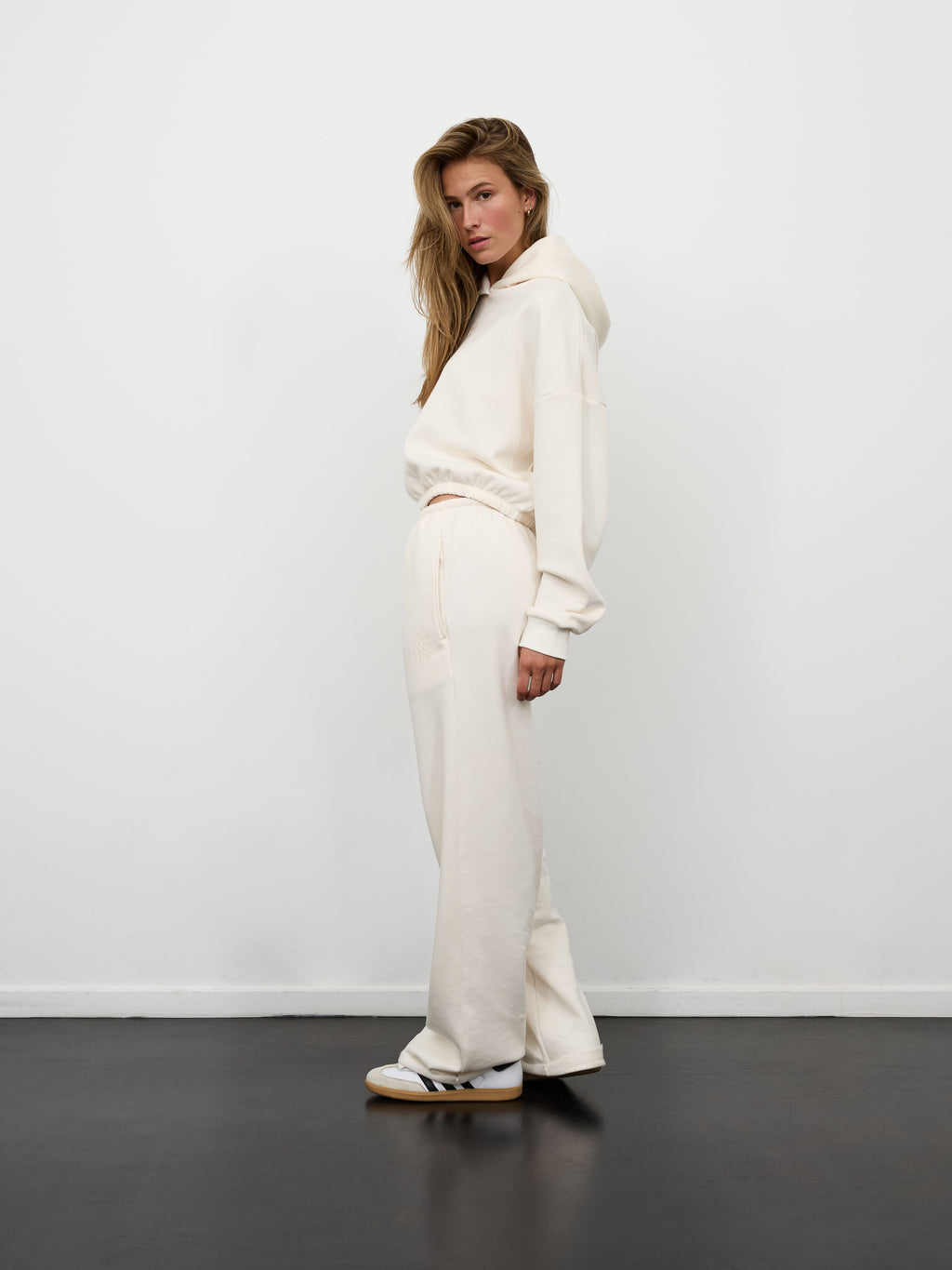 OOHLALA amsterdam Eden Joggers Joggers OFF-WHITE