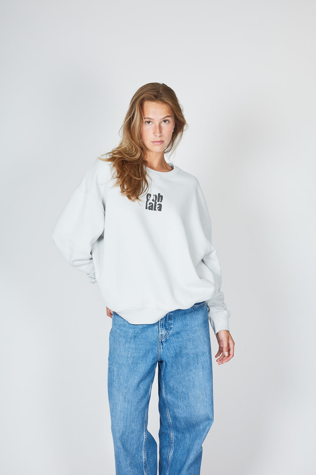 Iris Oversized Sweatshirt