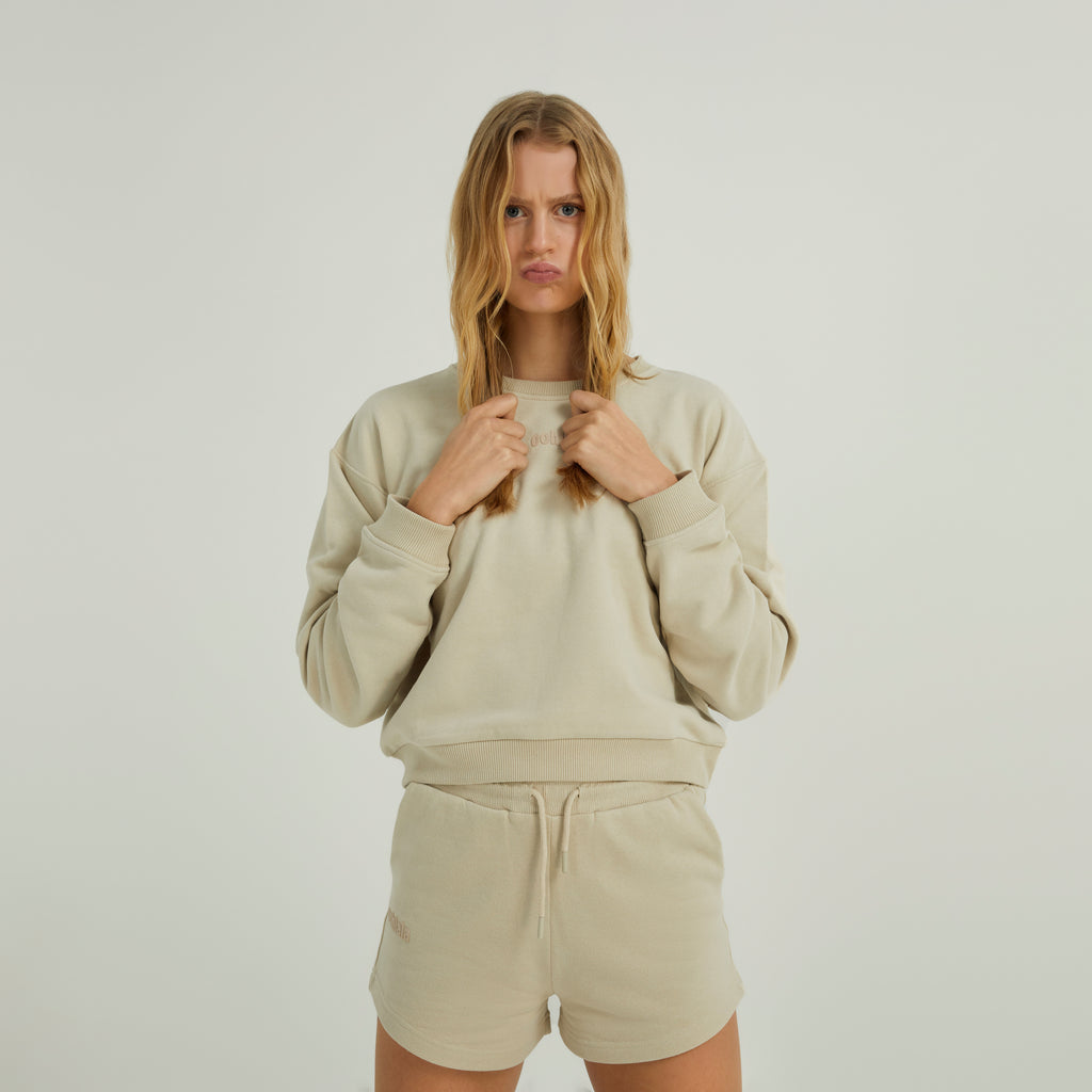 Mia Short Clay