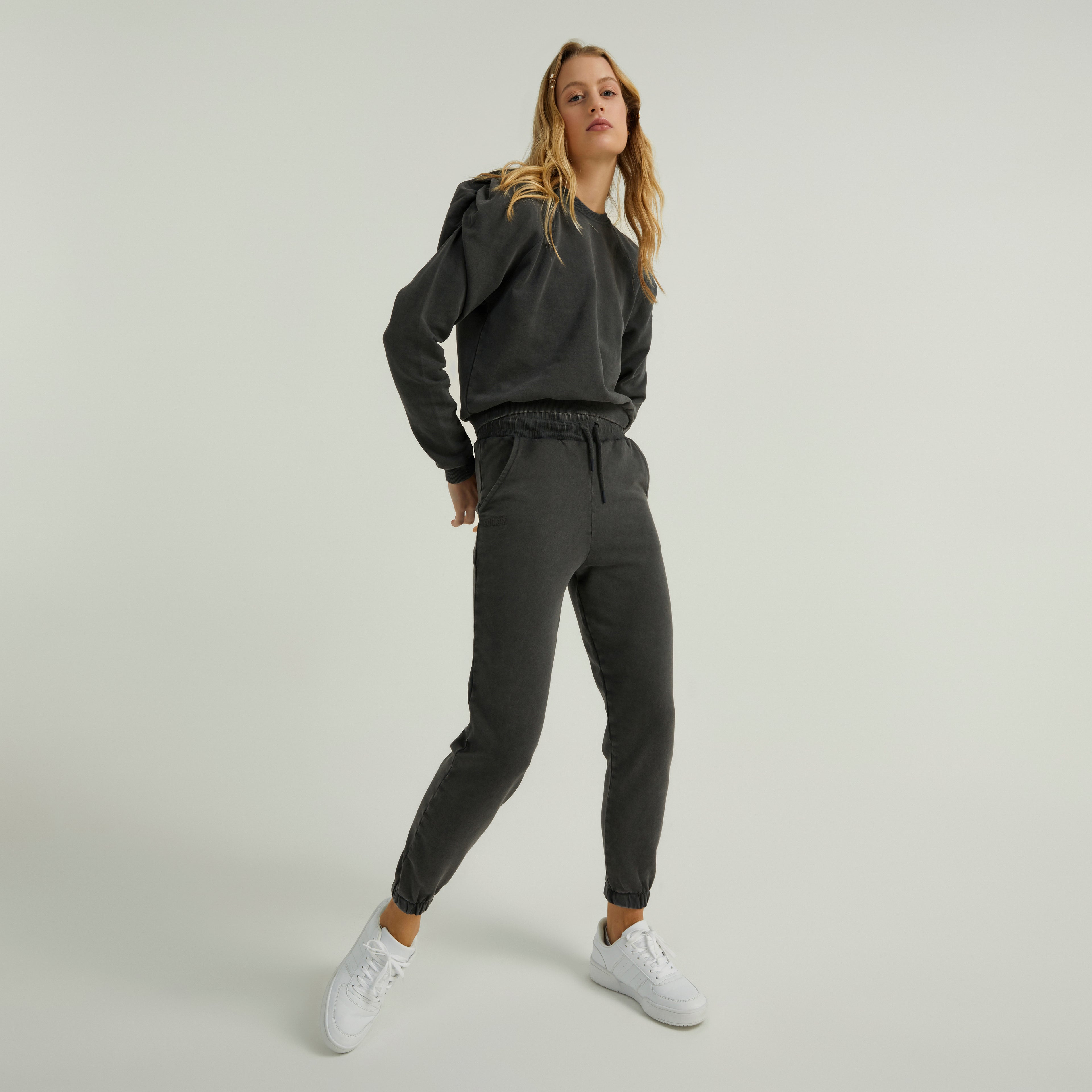 Tokyo Stone Sweatshirt Bold Graphite