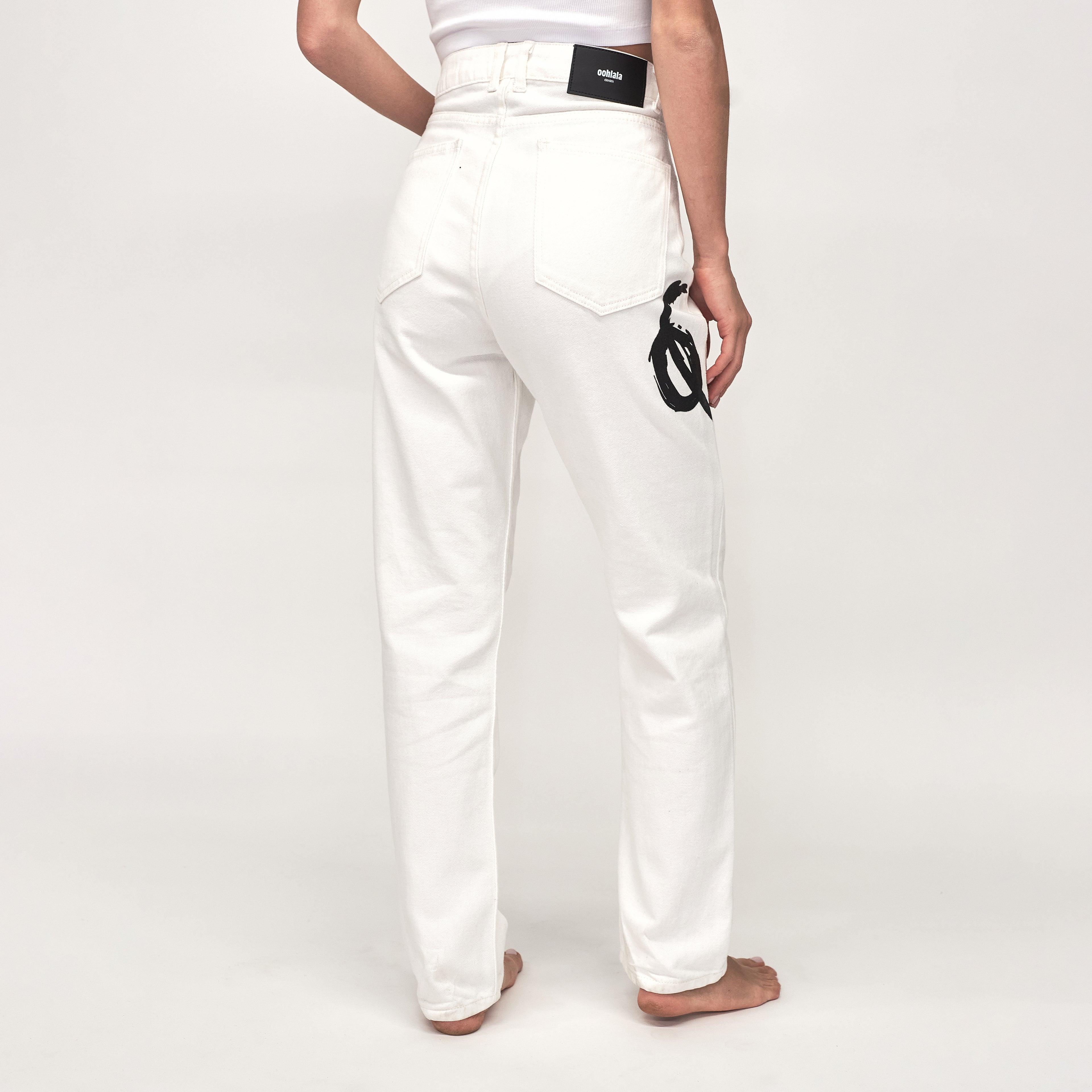Debby Denim Straight Jeans